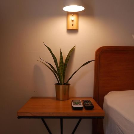 Betah Homestay Banyuwangi 外南梦 外观 照片