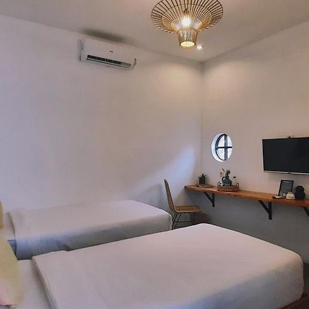 Betah Homestay Banyuwangi 外南梦 外观 照片