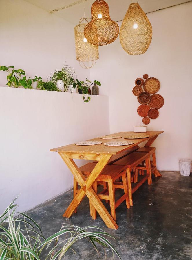 Betah Homestay Banyuwangi 外南梦 外观 照片