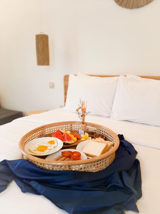 Betah Homestay Banyuwangi 外南梦 外观 照片