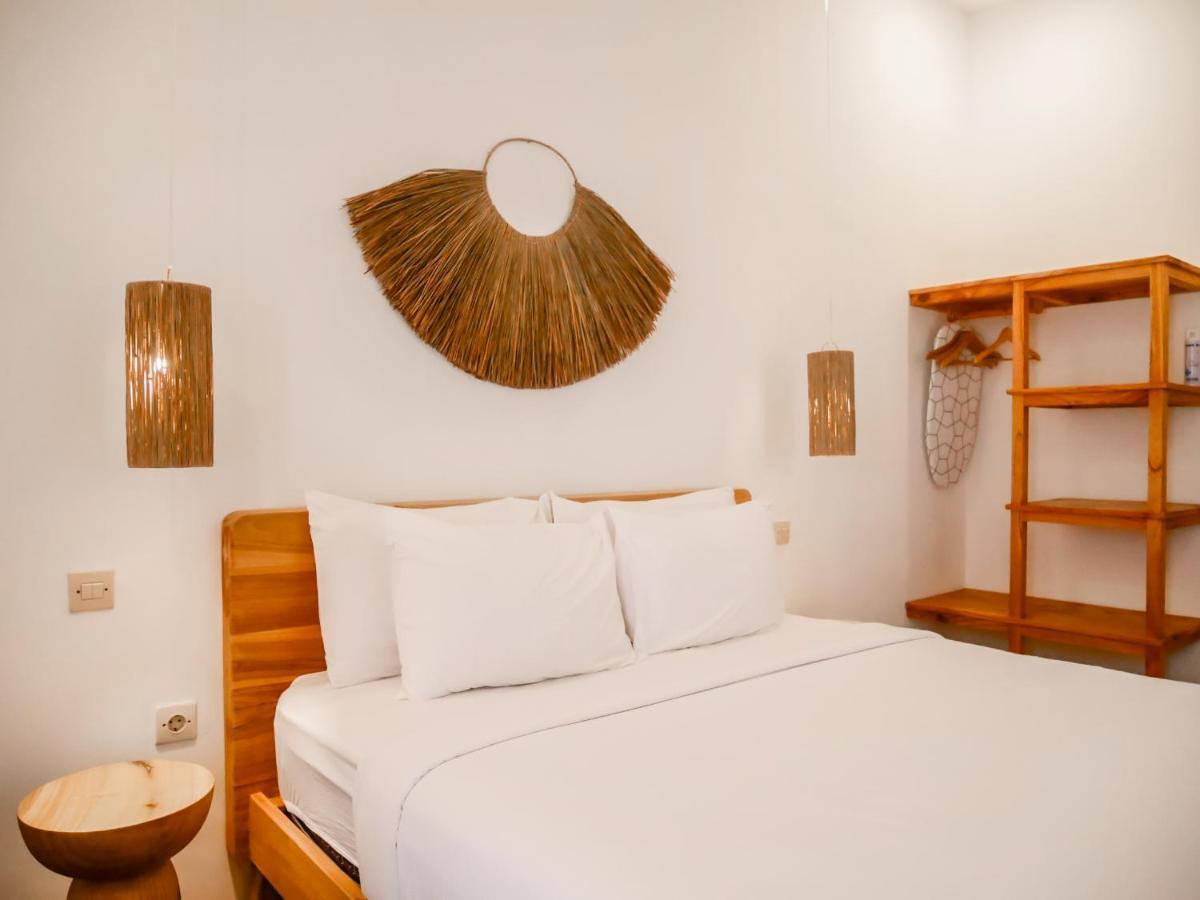 Betah Homestay Banyuwangi 外南梦 外观 照片