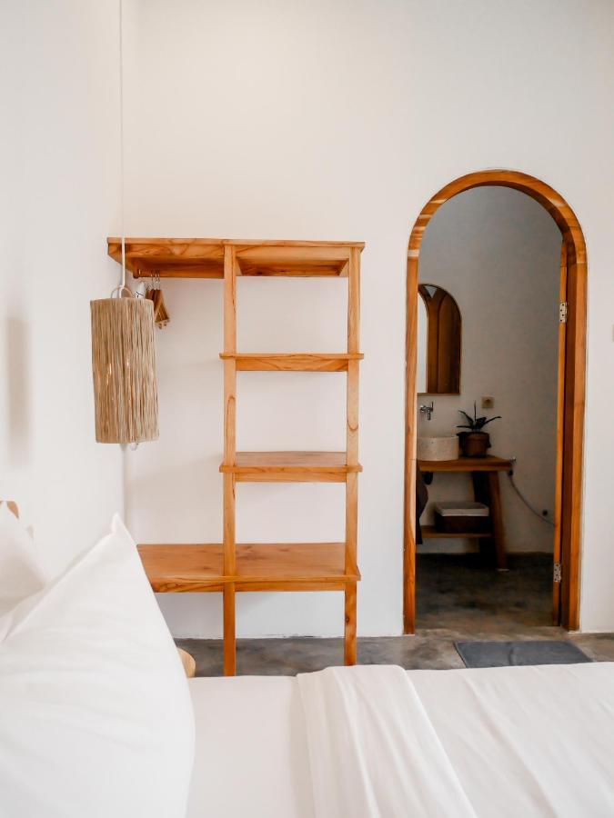 Betah Homestay Banyuwangi 外南梦 外观 照片