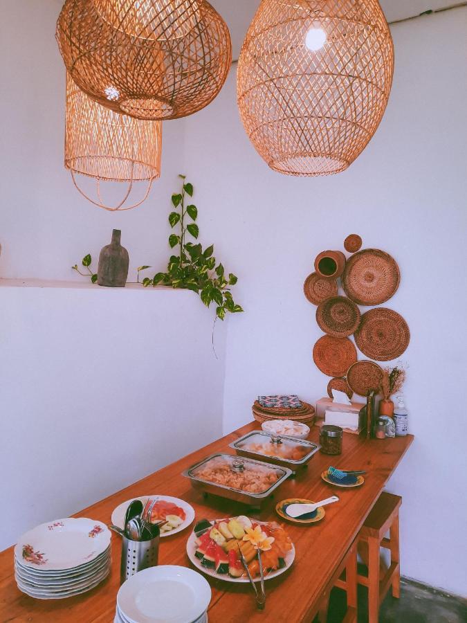 Betah Homestay Banyuwangi 外南梦 外观 照片