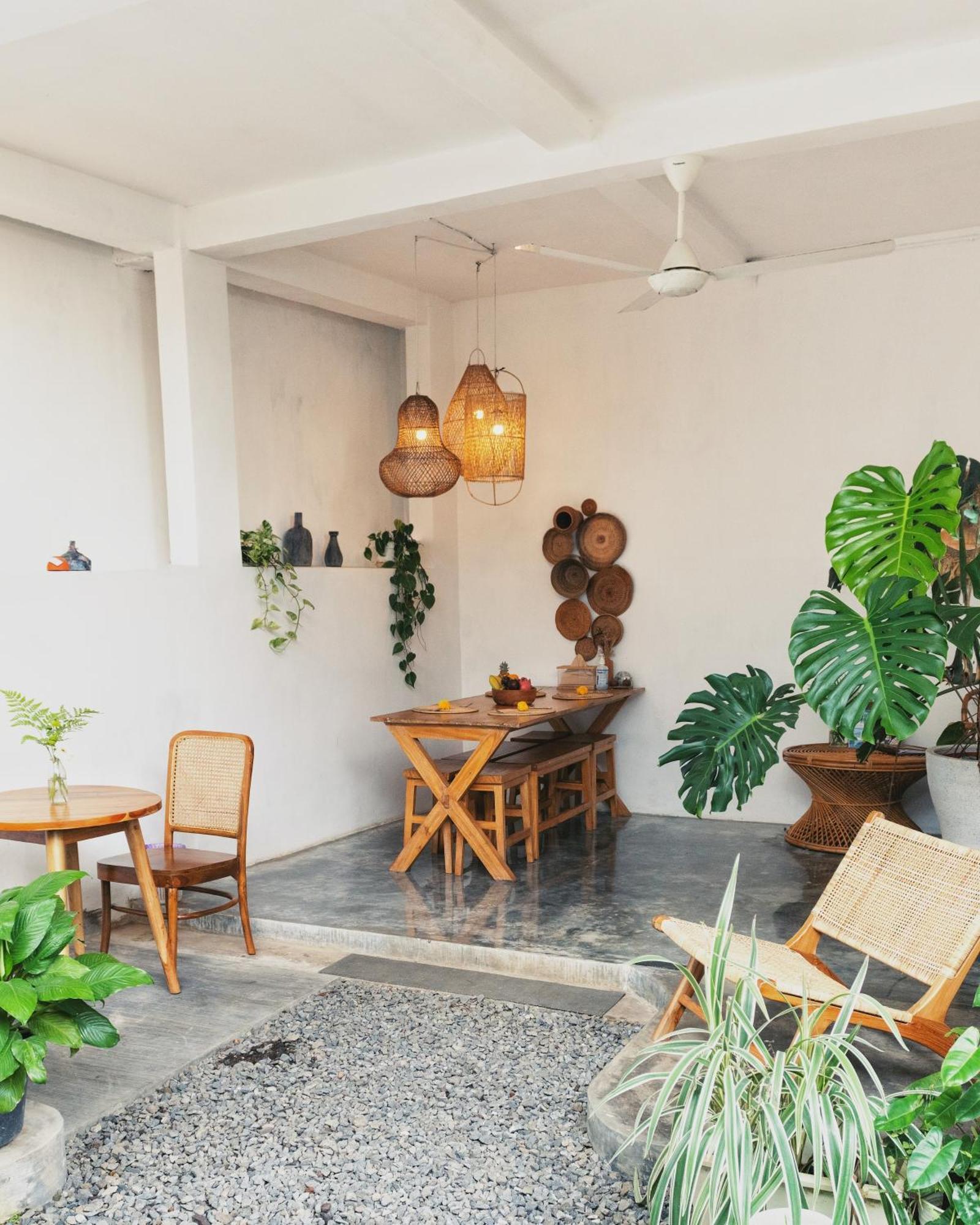 Betah Homestay Banyuwangi 外南梦 外观 照片