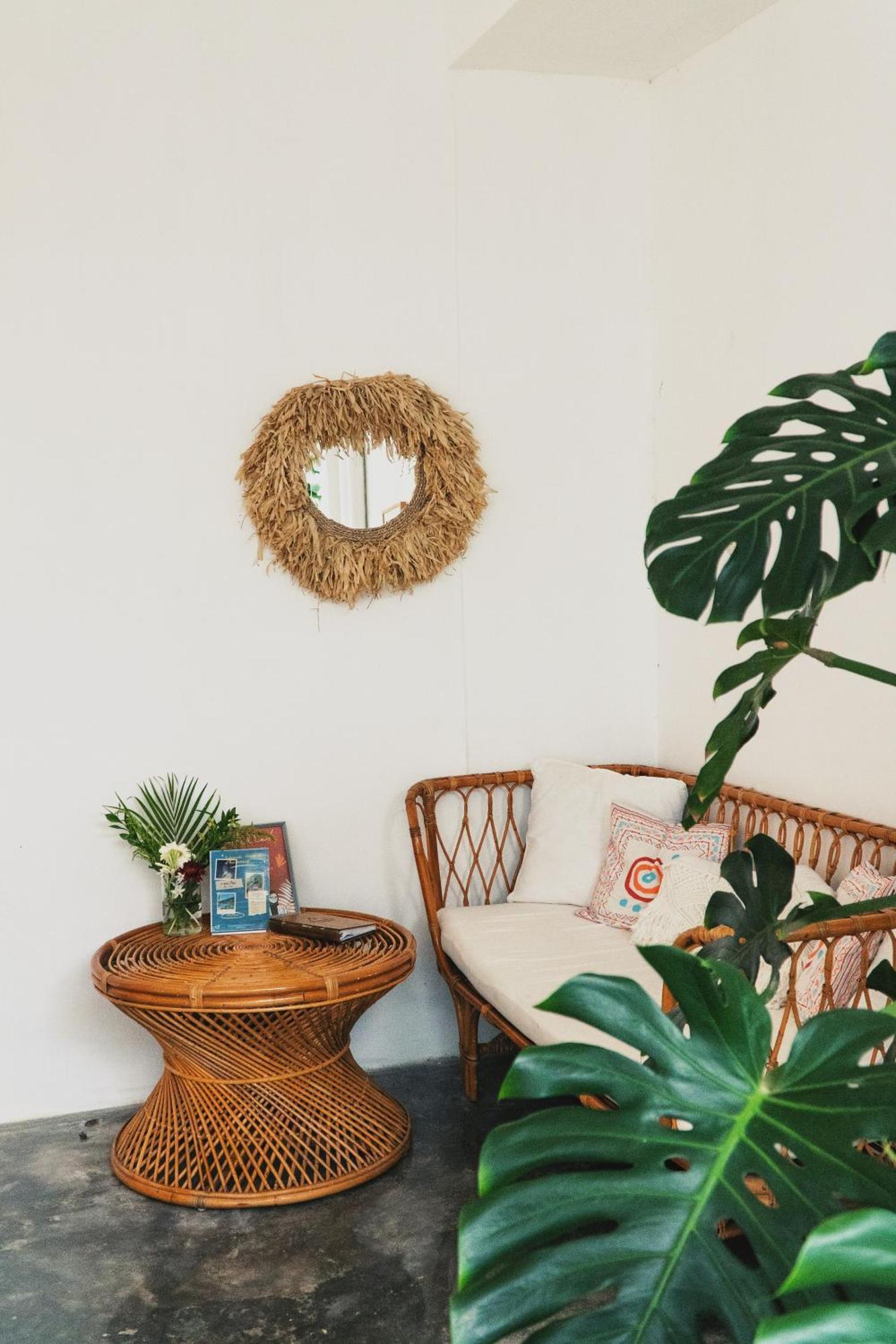 Betah Homestay Banyuwangi 外南梦 外观 照片